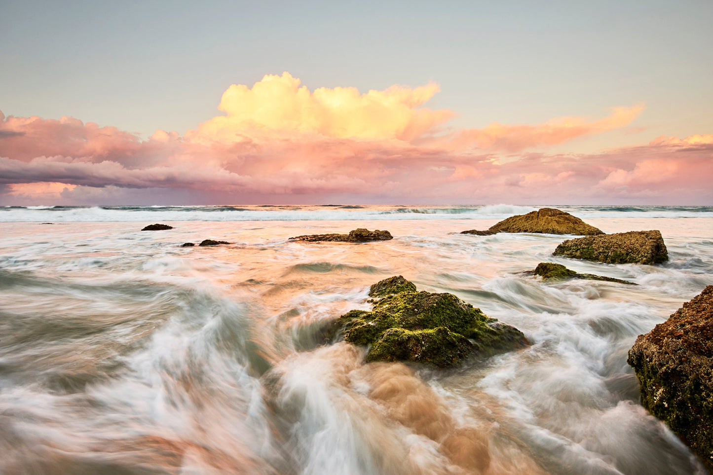 Twist and turn - Ocean at Miami Headland, Gold Coast