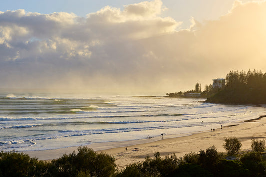 Sunrise rhythm - Waves at Coolangatta Beach, Gold Coast
